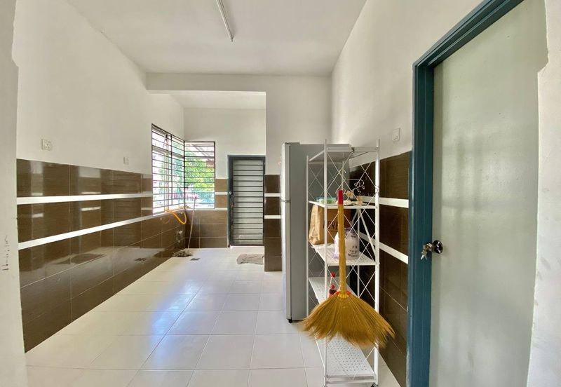 Jalan Wawasan Ampang 