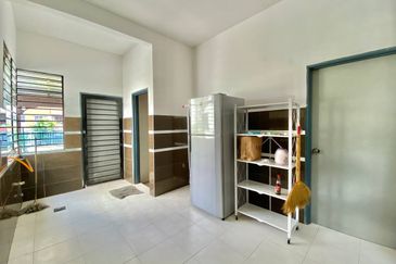 Jalan Wawasan Ampang 