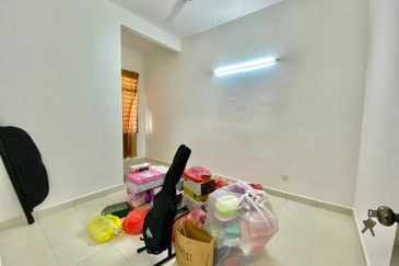 Jalan Wawasan Ampang 