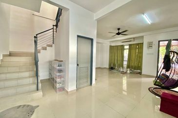 Jalan Wawasan Ampang 