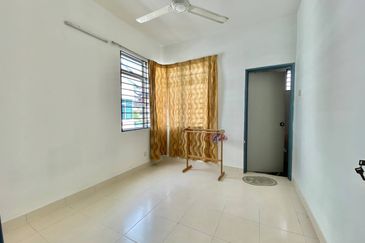 Jalan Wawasan Ampang 