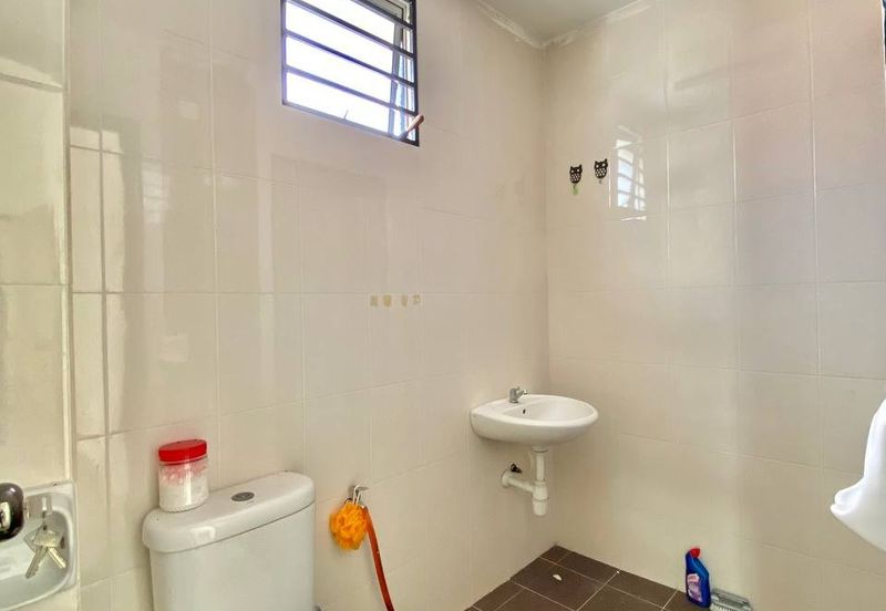 Jalan Wawasan Ampang 