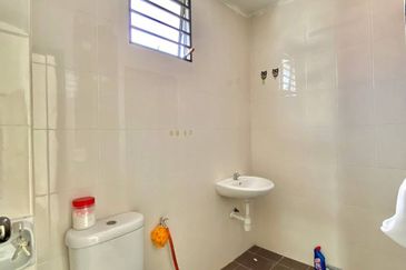 Jalan Wawasan Ampang 