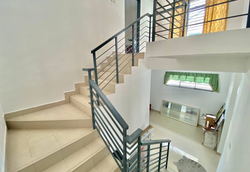 Jalan Wawasan Ampang 