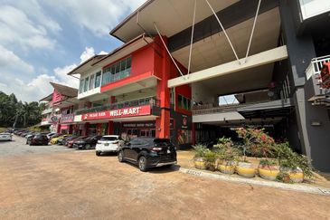 D`Bayu Bukit Jelutong