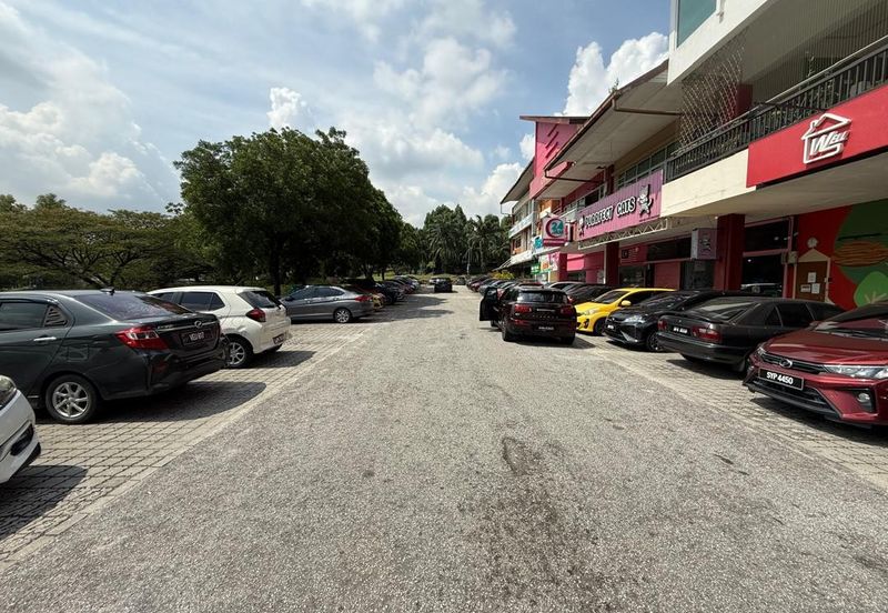 D`Bayu Bukit Jelutong