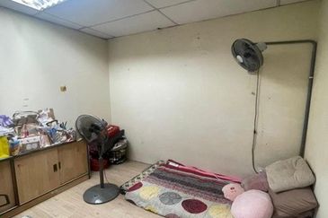 ShopLot Taman Bunga Kantan Kajang