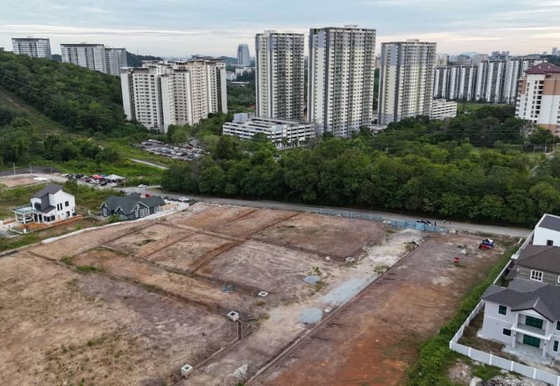 Tanah Lot Banglo Kg Limau Manis, Desa Pinggiran Putrajaya
