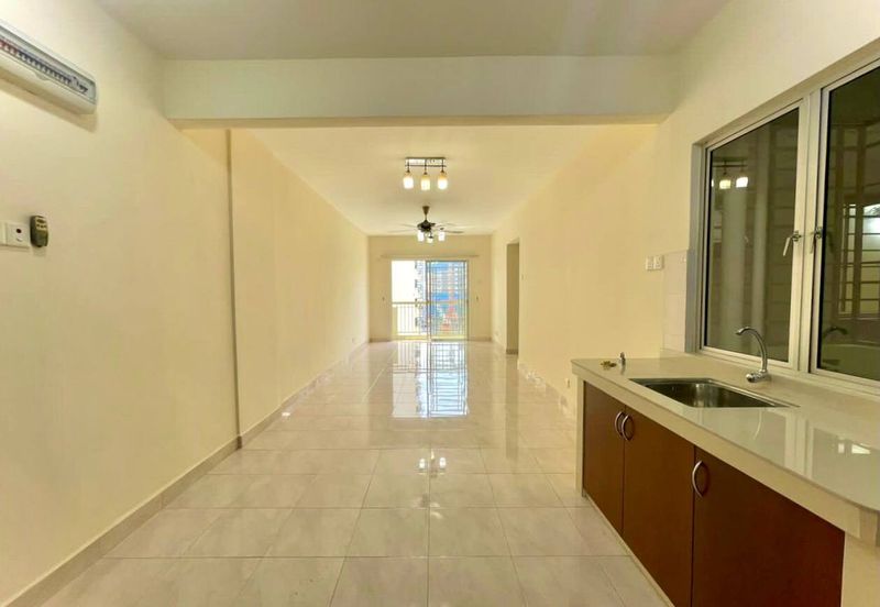 Yakin Land: Apartments at Jalan Dutamas Raya