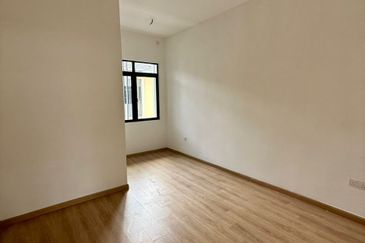 Bandar Tun Hussein Onn