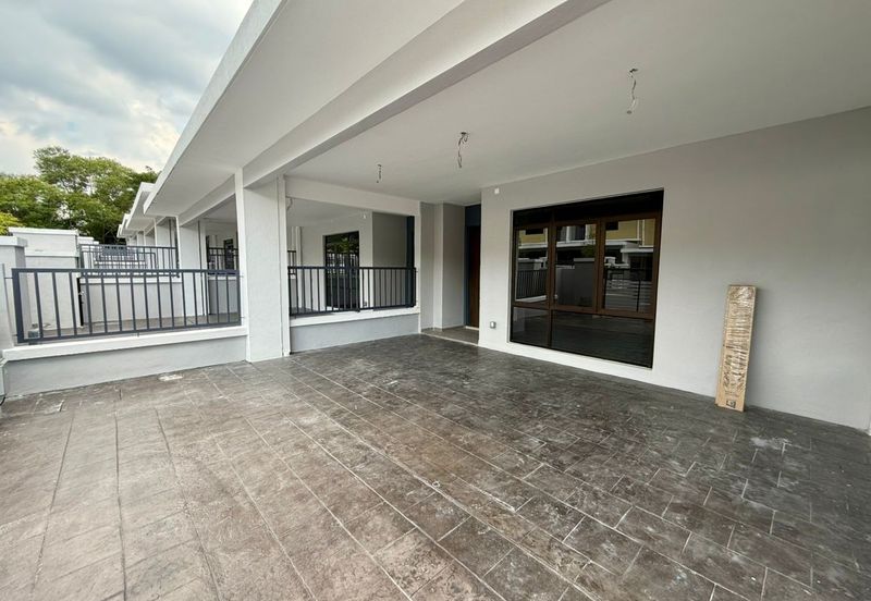 Bandar Tun Hussein Onn