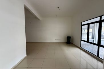 Bandar Tun Hussein Onn