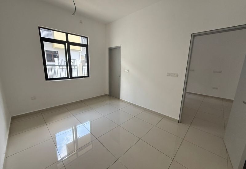 Bandar Tun Hussein Onn