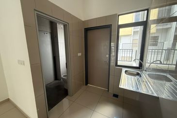 Bandar Tun Hussein Onn