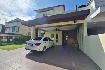 Huge, Renovated and Private