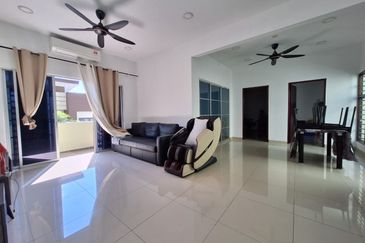 Huge, Renovated and Private