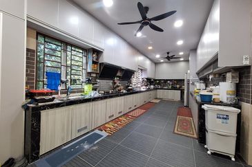 Huge, Renovated and Private