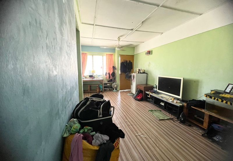 Pangsapuri Putra Harmoni, Precint 9