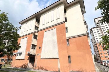 Pangsapuri Putra Damai