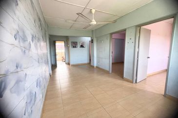 Pangsapuri Putra Damai