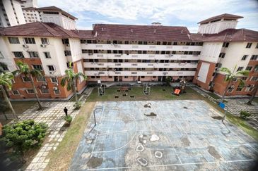 Pangsapuri Putra Damai