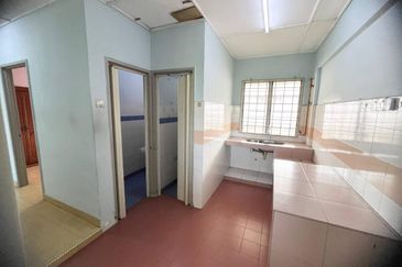 Pangsapuri Putra Damai