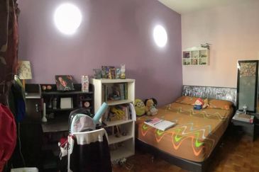 [ BELOW MV ][ RENOVATED & FULLY EXTENDED ] Double Storey Saujana Damansara PJU 10 Petaling Jaya