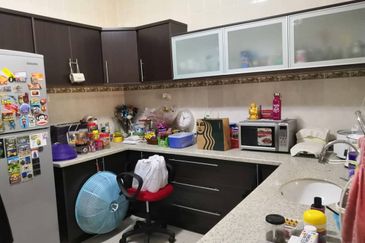 [ BELOW MV ][ RENOVATED & FULLY EXTENDED ] Double Storey Saujana Damansara PJU 10 Petaling Jaya