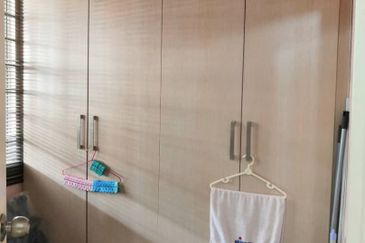 [ BELOW MV ][ RENOVATED & FULLY EXTENDED ] Double Storey Saujana Damansara PJU 10 Petaling Jaya