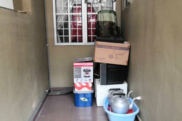 [ BELOW MV ][ RENOVATED & FULLY EXTENDED ] Double Storey Saujana Damansara PJU 10 Petaling Jaya