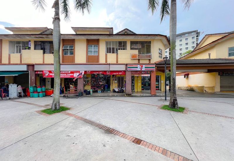 [ FACING OPEN ] 2 Storey Shop Office Presint 9