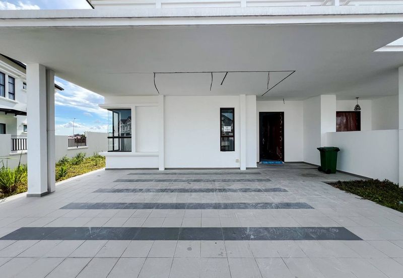 Avis 2 @ Setia Alam Sari