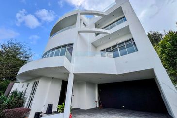 [ GRAND VIEW ROOFTOP ] 3.5 Storey Bungalow House Country Heights Damansara