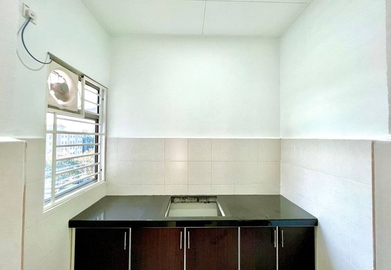 Apartment Teratai, Taman Sutera