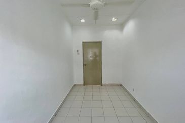 Apartment Teratai, Taman Sutera
