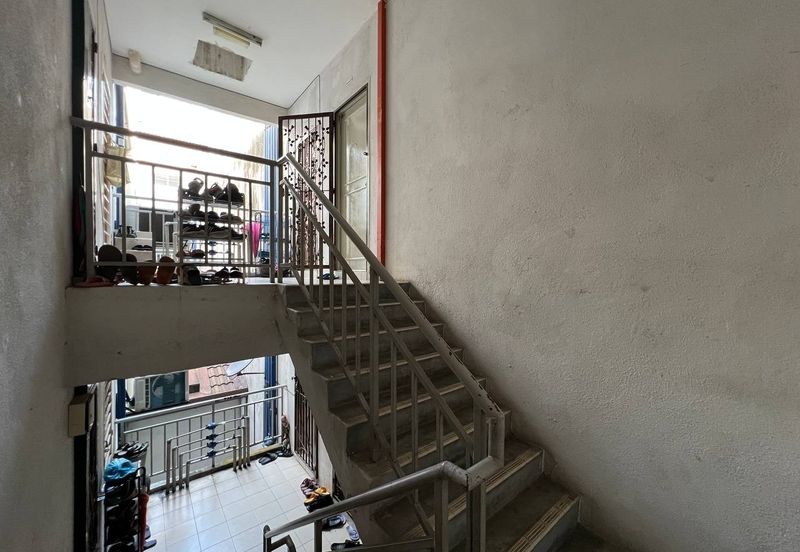 Apartment Teratai, Taman Sutera