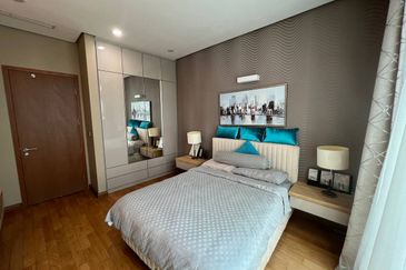 Quadro Residences