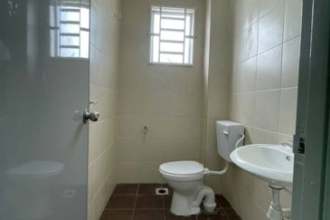 Pangsapuri Cempaka @ Taman Salak Maju