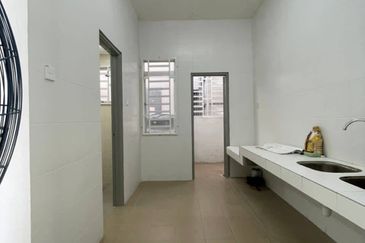 Pangsapuri Cempaka @ Taman Salak Maju