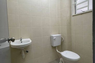 Pangsapuri Cempaka @ Taman Salak Maju