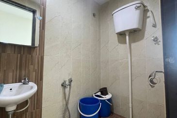 [ STRATEGIC LOCATION ] Commercial Building 5 Storey (9 Office Unit) Jalan Kebun Klang