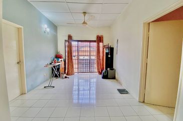 Taman Kota Warisan Permai