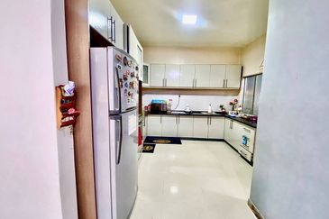 Taman Kota Warisan Permai