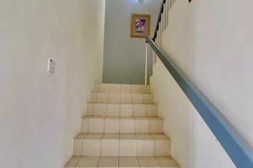 Taman Kota Warisan Permai