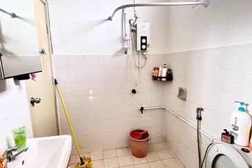 Taman Kota Warisan Permai