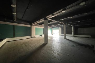 Pusat Perdagangan Seri Kembangan