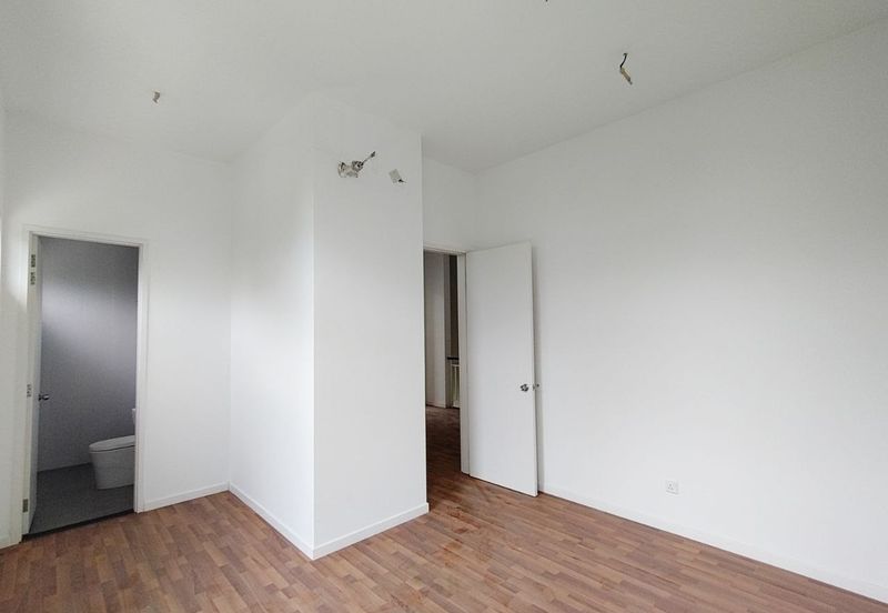 Tenderfields @ Eco Majestic