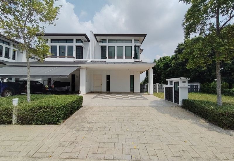 Tenderfields @ Eco Majestic