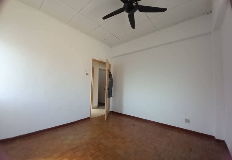 Kenanga Apartment, Taman Bukit Kinrara