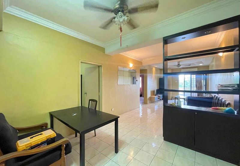 Bougainvilla Apartments